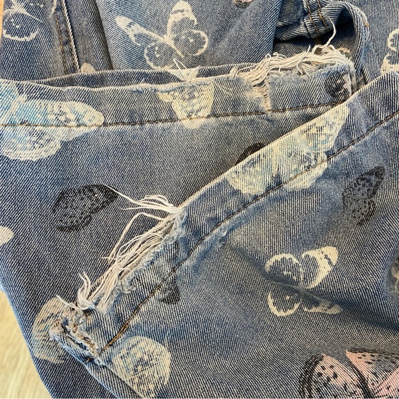 Wide Leg Butterfly Print Boho Y2K Style  Medium Denim Jeans Size 28 Waist - Picture 5 of 6